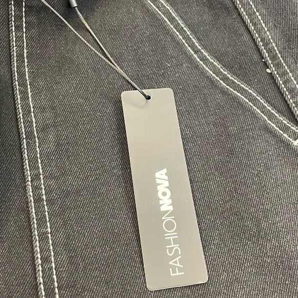 Fashion nova women’s juniors size 13 cargo carpenter denim pants stretch NWT - Picture 8 of 9